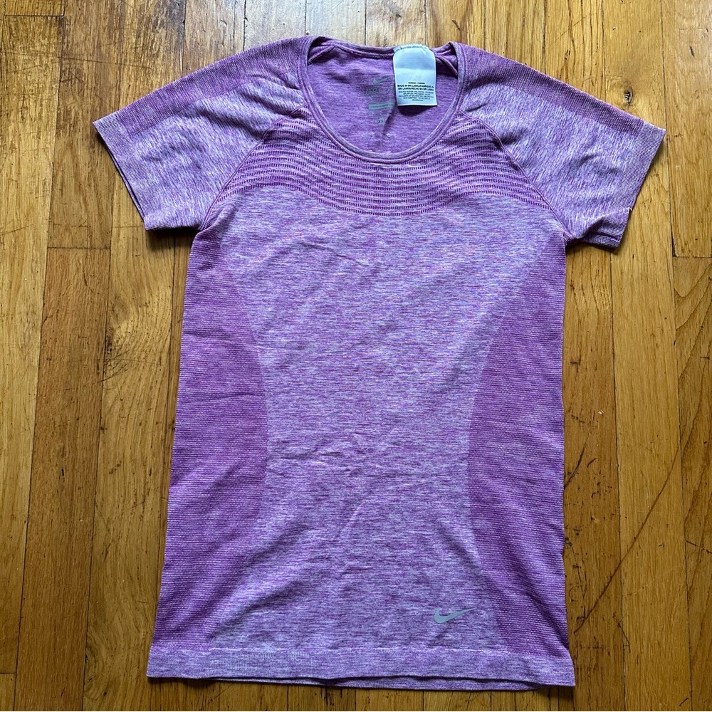 Nike Dri-Fit XS Athletic Workout Tee
